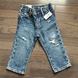 Baby Gap destructed loose jeans. 18-24 months. NWT.